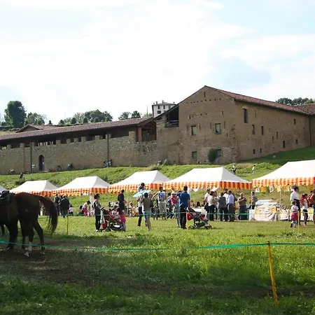 La Bed & Breakfast 3*