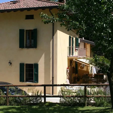 La 3*